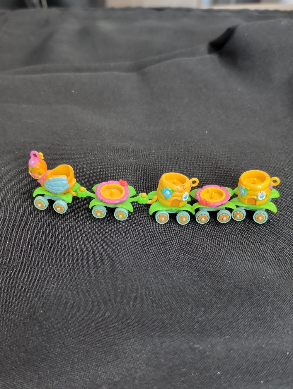 Vintage 1983 Charmkins Hobey Bee Train